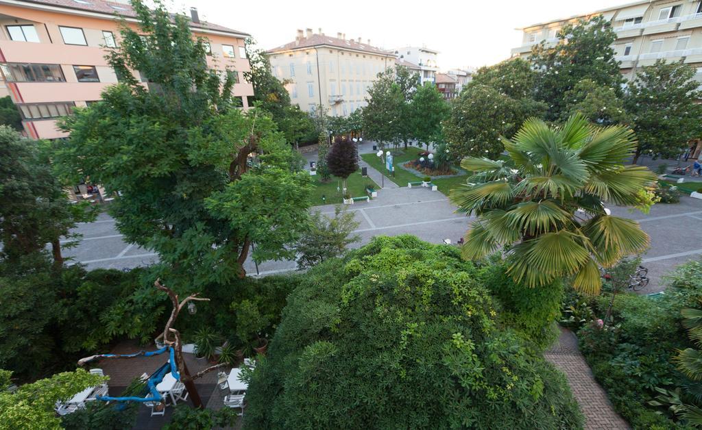 גראדו Albergo Alla Spiaggia מראה חיצוני תמונה